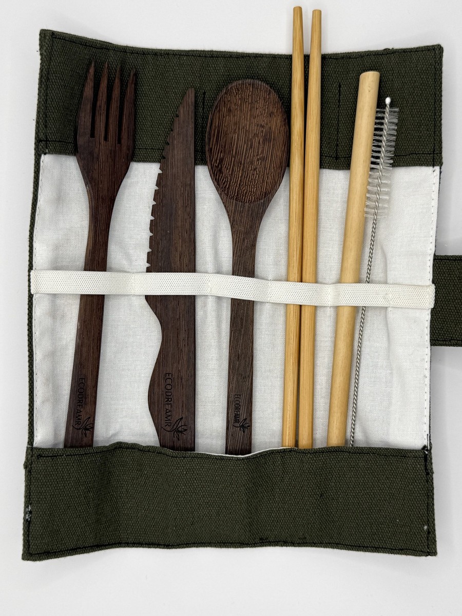 Set de couverts en bois de coco avec pochette en coton