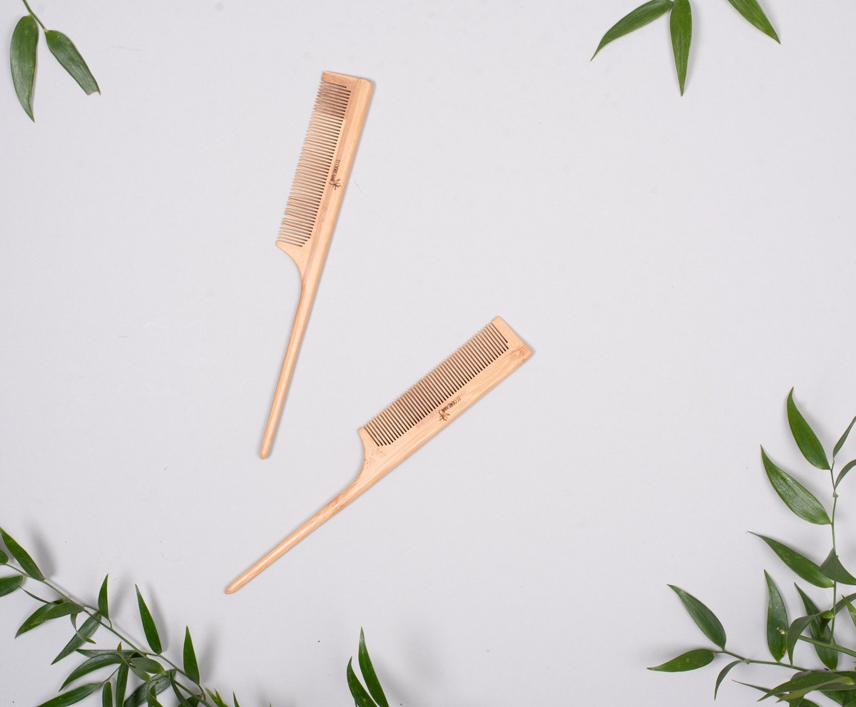 Peigne de coiffage en bambou